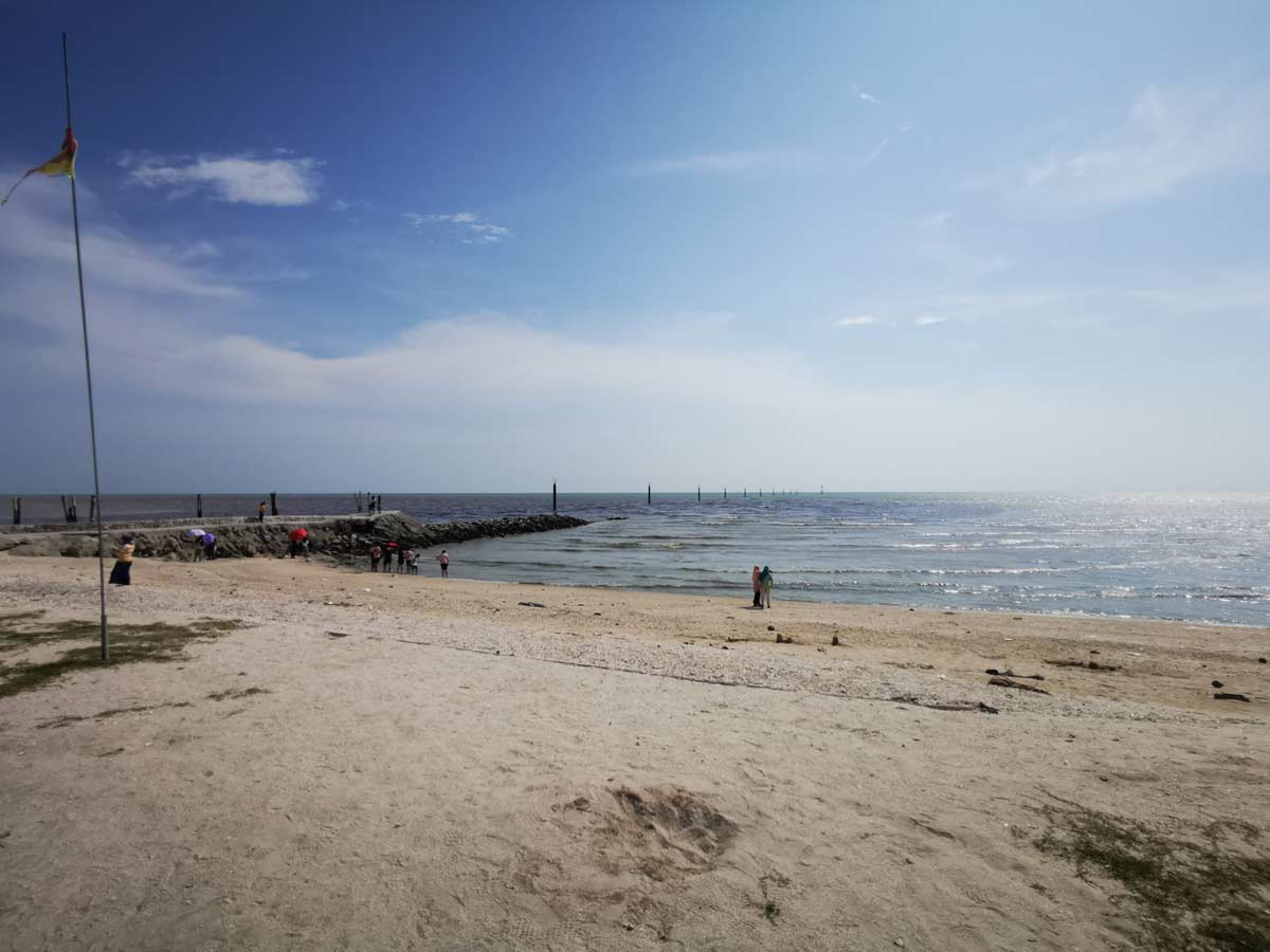 Redang Beach Sekinchan